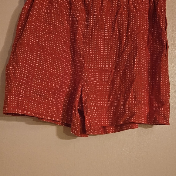 BANANA REPUBLIC SHORTS NWT SIZE M - Picture 1 of 9